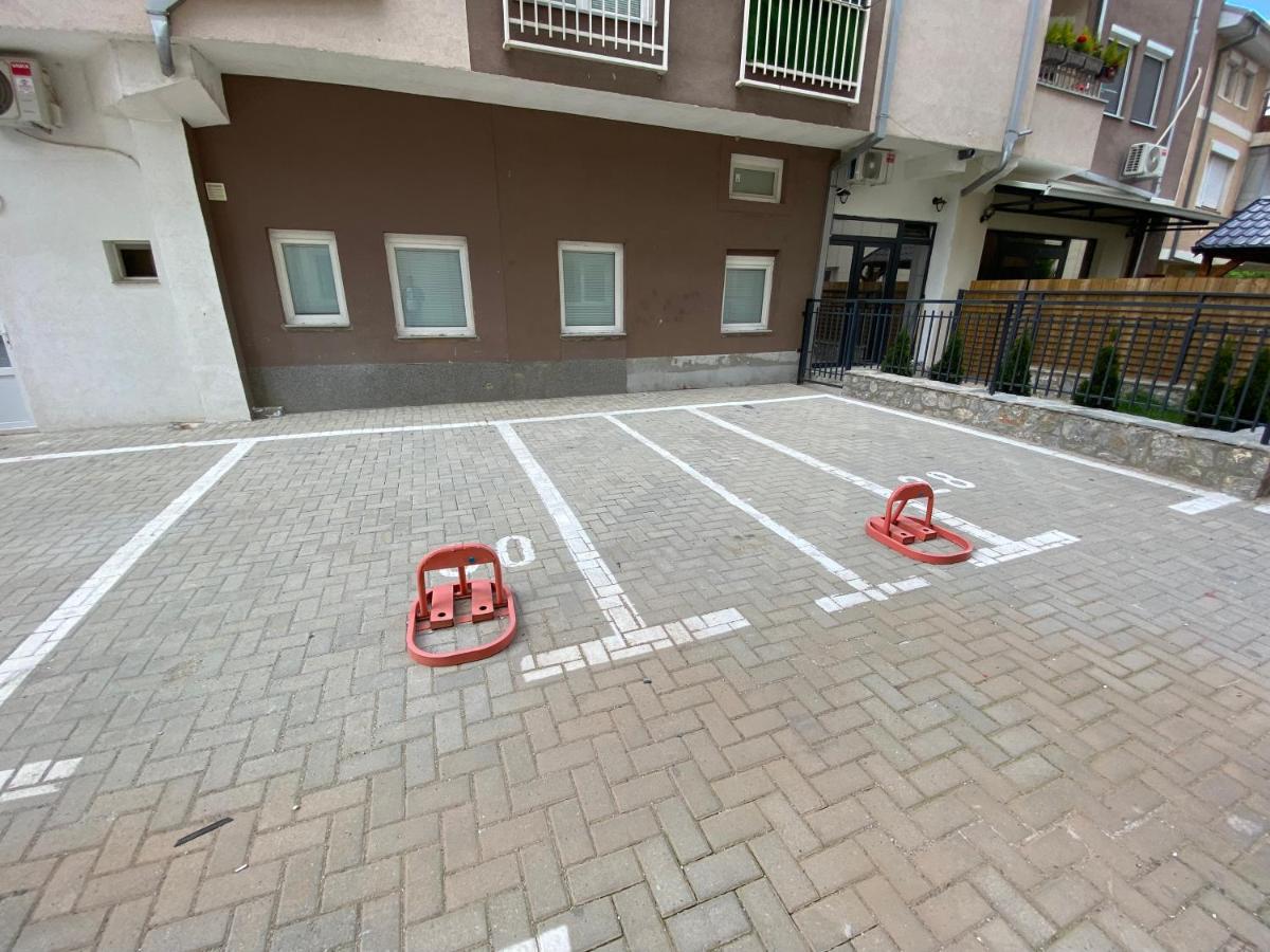 אוהריד Sis Apartments מראה חיצוני תמונה