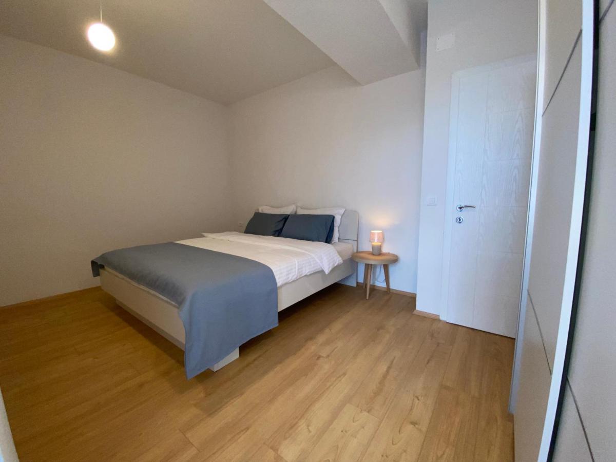 אוהריד Sis Apartments מראה חיצוני תמונה